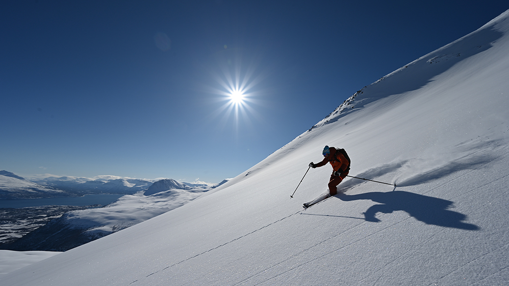 roli skiing strorfjord skitouren norwegen