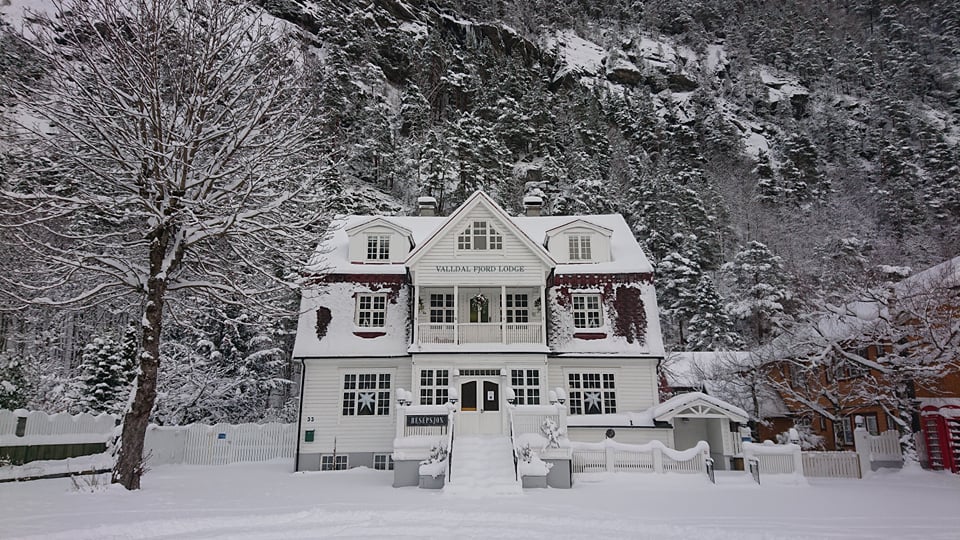 Valldal Fjord Lodge Skitouren Strorfjord Norwegen